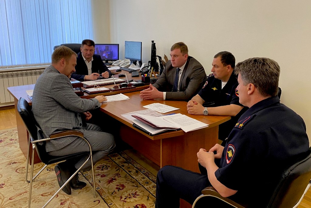 Руководитель Госавтоинспекции Адыгеи провел встречу с представителями Упрдор «Черноморье»