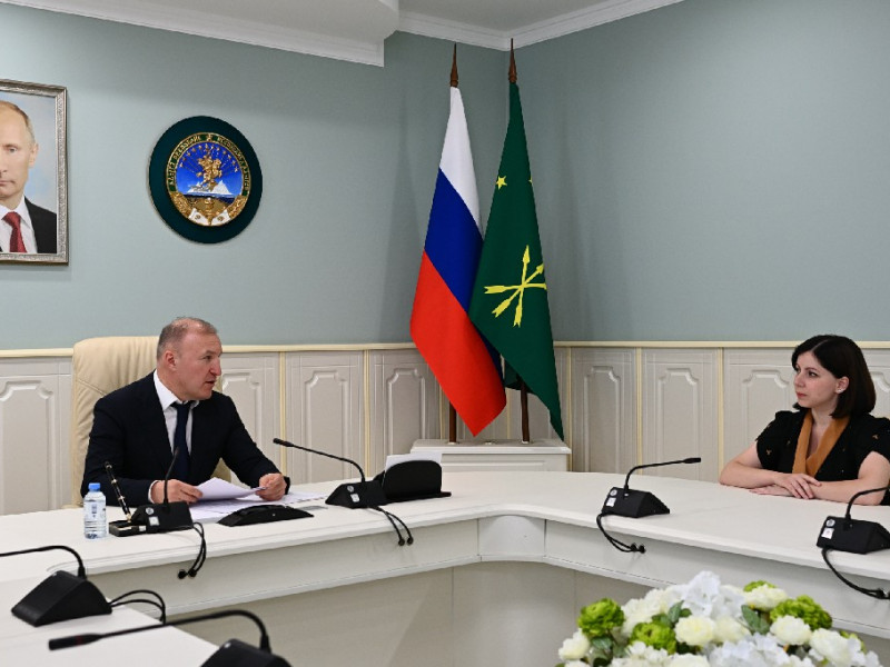 Министрэм годзакIэ иIэ хъугъэ | Адыгэ макъ