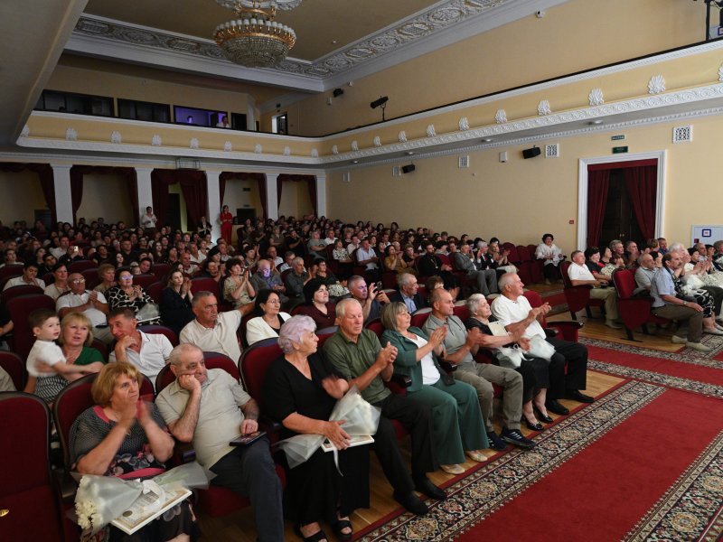 В Пушкинском доме прошло торжественное мероприятие, посвященное Дню семьи, любви и верности - НОВОСТИ | Адыгэ макъ