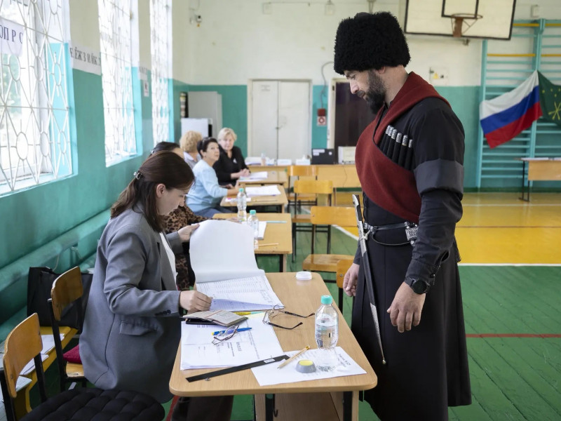 Всадники «Шыу Хасэ» проголосовали на выборах в Майкопе - НОВОСТИ | Адыгэ макъ