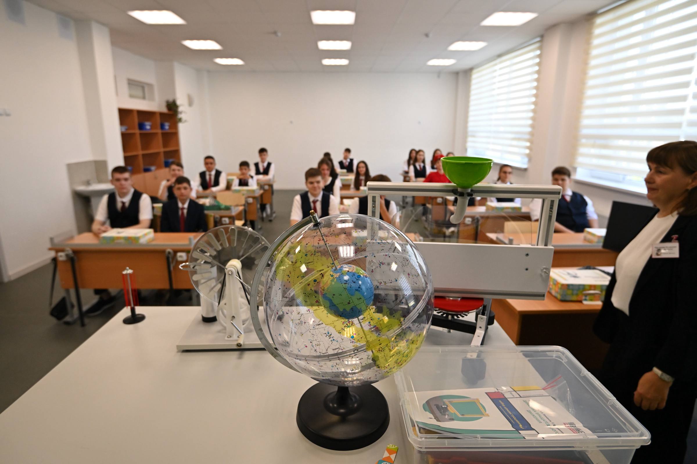 Дмитрий Чернышенко обозначил приоритеты развития системы образования в 2026 году