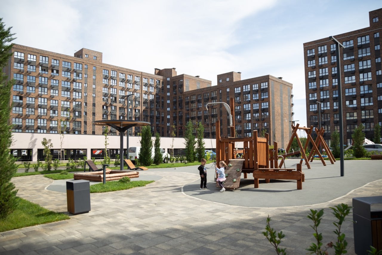 В Адыгее сохранят объем обеспечения жильем детей‑сирот и ускорят переселение из аварийного фонда