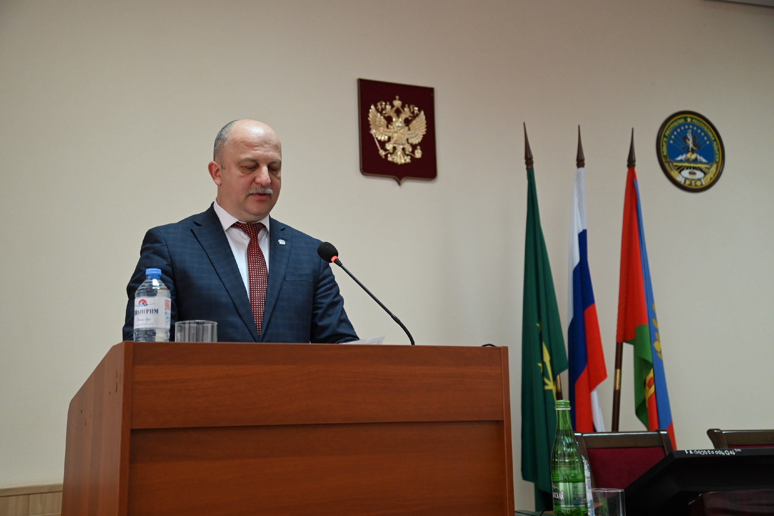 Глава Гиагинского района переизбран на новый срок руководства муниципалитетом