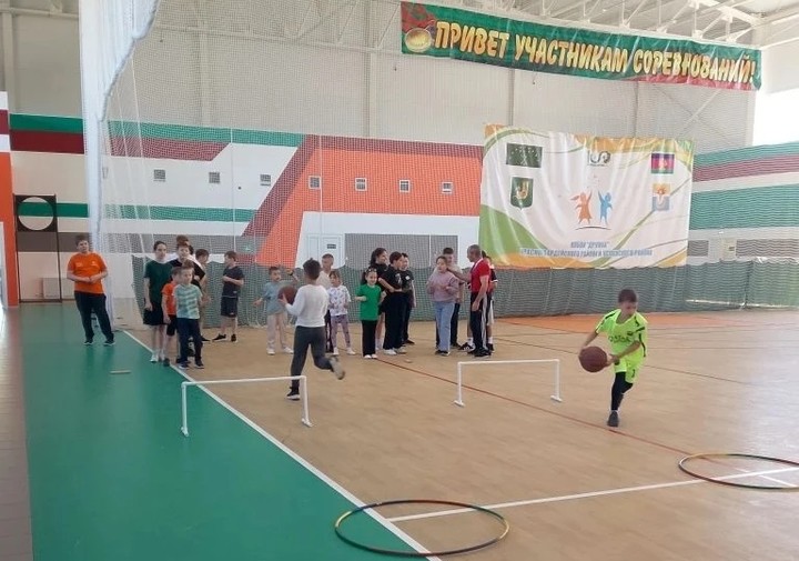 Япсауныгъэ агъэпытэ, ныбджэгъу зэфэхъух | Адыгэ макъ