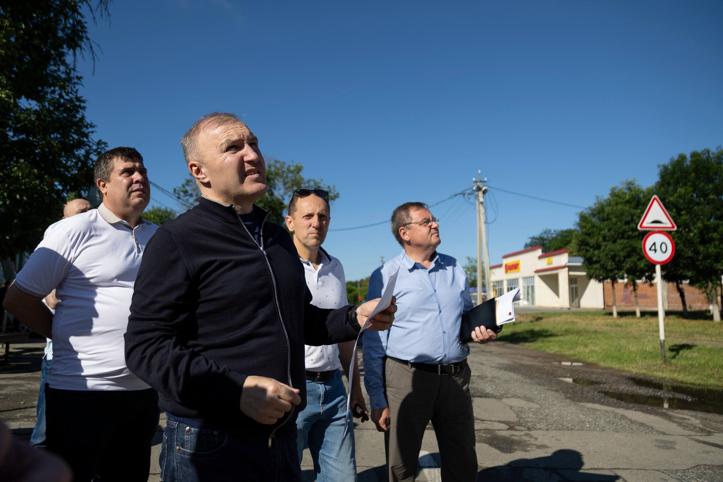 Глава Адыгеи проинспектировал ход капитального ремонта Дома культуры в станице Кужорской | Адыгэ макъ