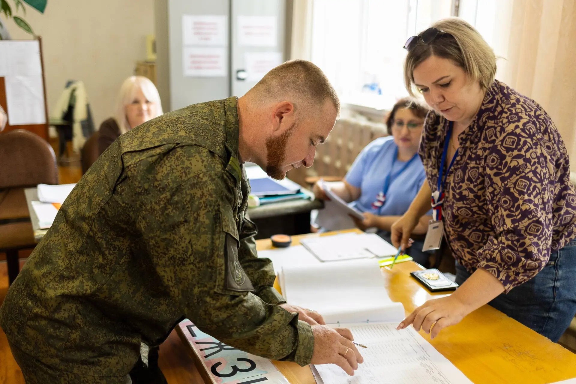 В Адыгее ветераны СВО принимают активное участие в голосовании на выборах | Адыгэ макъ