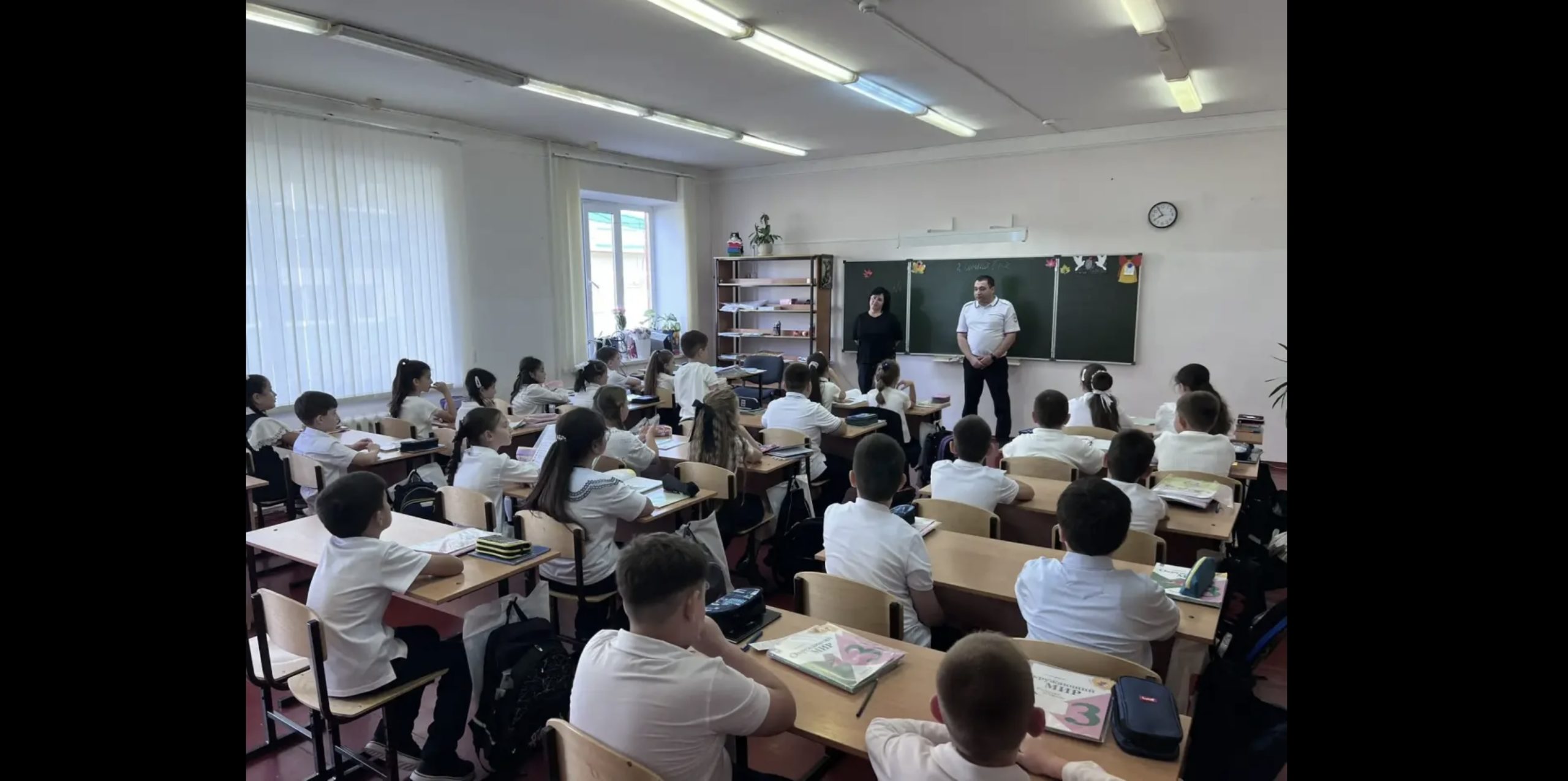 В школах Теучежского района и города Адыгейска прошла профилактическая беседа о соблюдении правил дорожного движения  | Адыгэ макъ